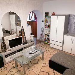 Eladó családi ház vendéglátóhelyiséggel Mohácson